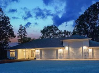 173 Wild Goose Ln, Merlin, OR 97532