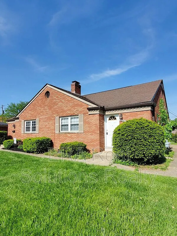 3094 Cressing Ct photo 1