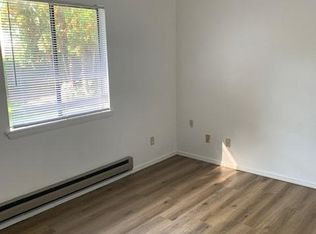 502 Reed St E #B, Zillah, WA 98953