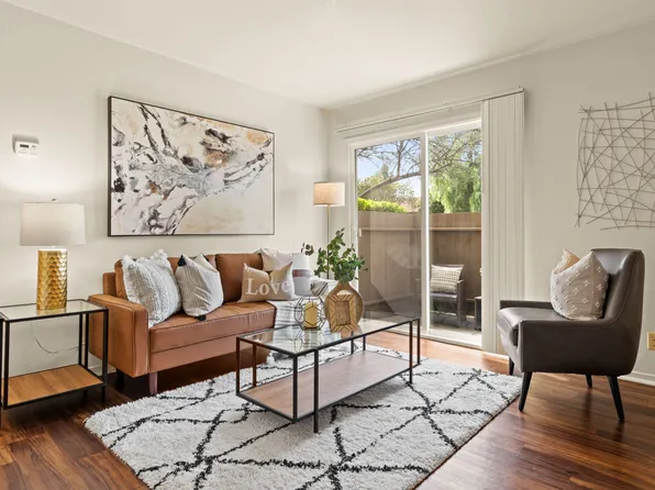 Plum Orchard Apartments