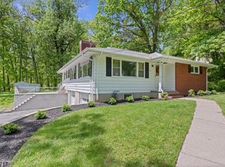3 Vitale Trl, Green Brook Twp., NJ 08812