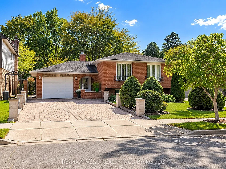 34 Glen Castle Dr