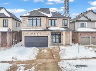 438 Blair Creek Dr, Kitchener, ON N2P0H6