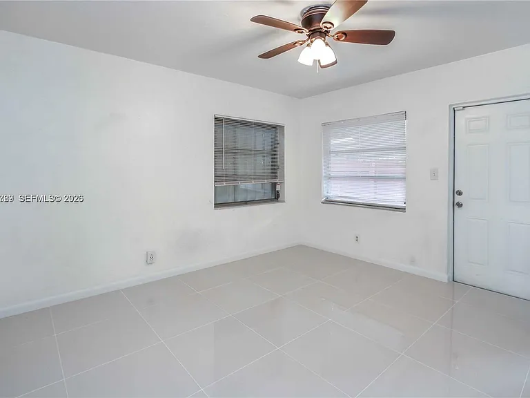 1722 Wiley St #1722 — Photo 8