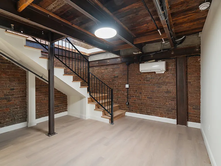 400 W Magnolia Ave #105 — Photo 12