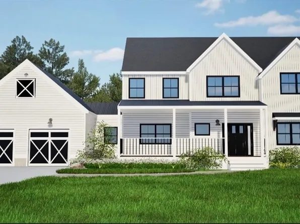 464 Tremont St, Taunton, MA 02780