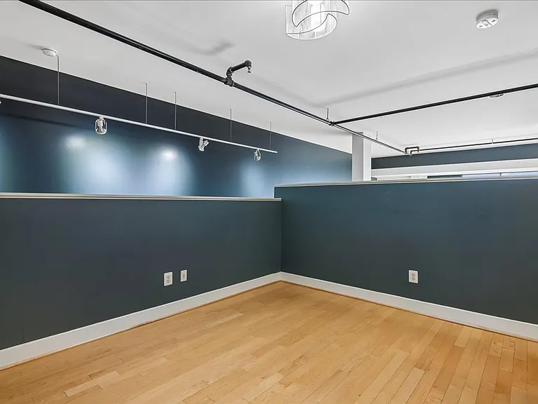 1701 Kalorama Rd NW #403 — Photo 15