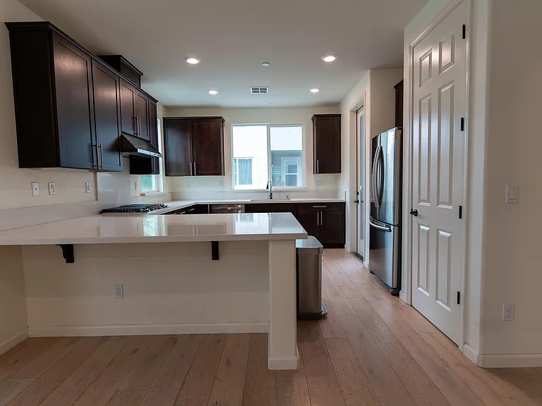 1022 Giacomo Ln — Photo 1