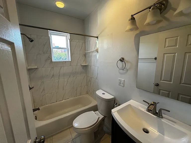 38 K St NW — Photo 24