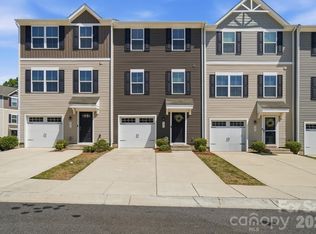 923 Taybyn Rd, Fort Mill, SC 29715