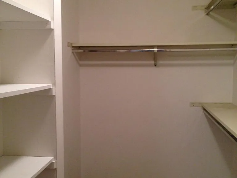 3568 Harris Ave NW — Photo 7