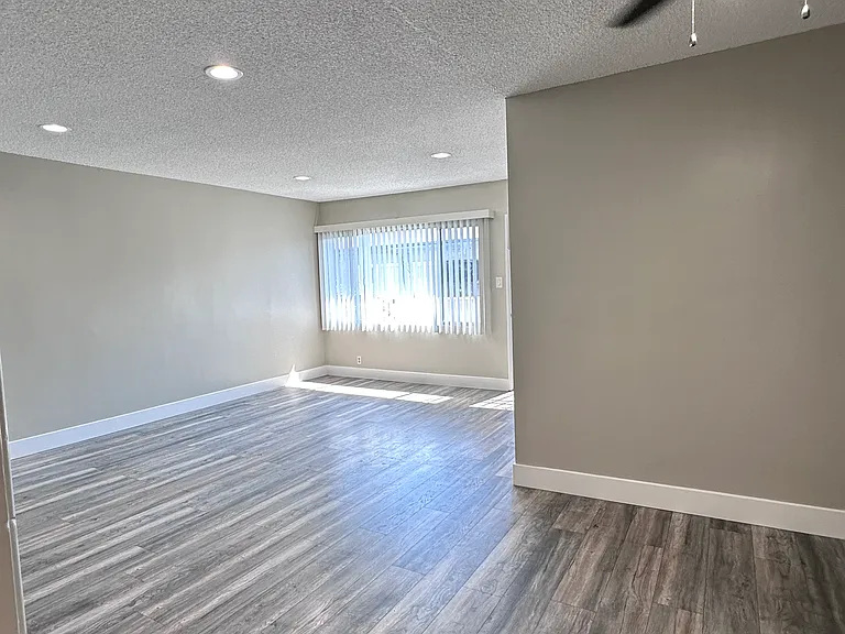 13520 Rye St #5 — Photo 2