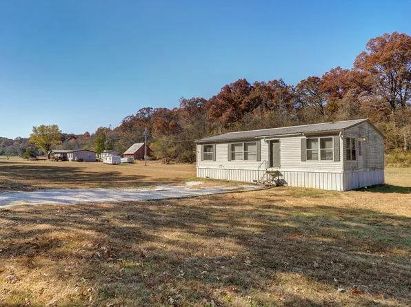 141 Pacific Drive, Crane, MO 65633