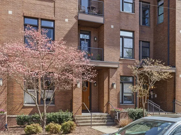 1706 18th Ave S Suite 205, Nashville, TN 37212