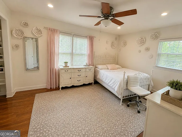 2653 Club Valley Dr NE — Photo 23