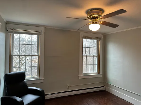 268 River St #3, Bethel, VT 05032