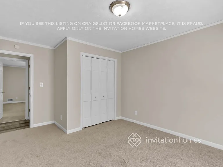 460 Glendale Ct — Photo 17