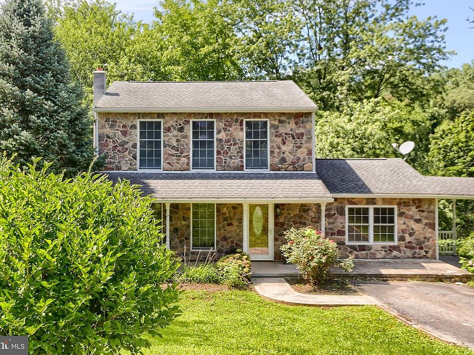 1st image of 535 Ruby Rd