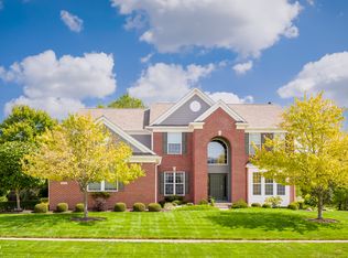 4737 Pebblepointe Pass, Zionsville, IN 46077