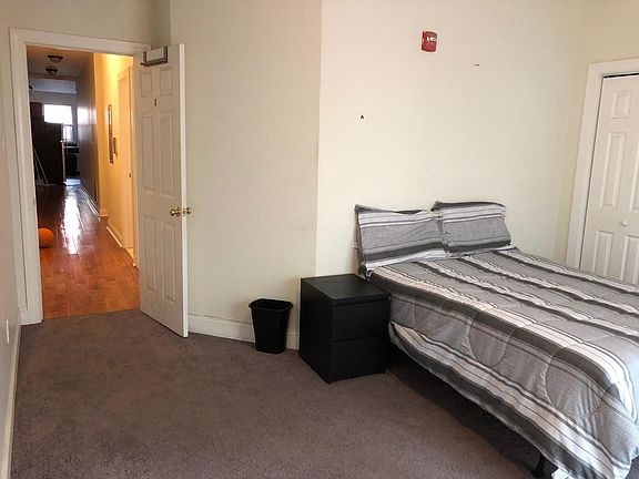 3rd image of 420 N 40th St #C