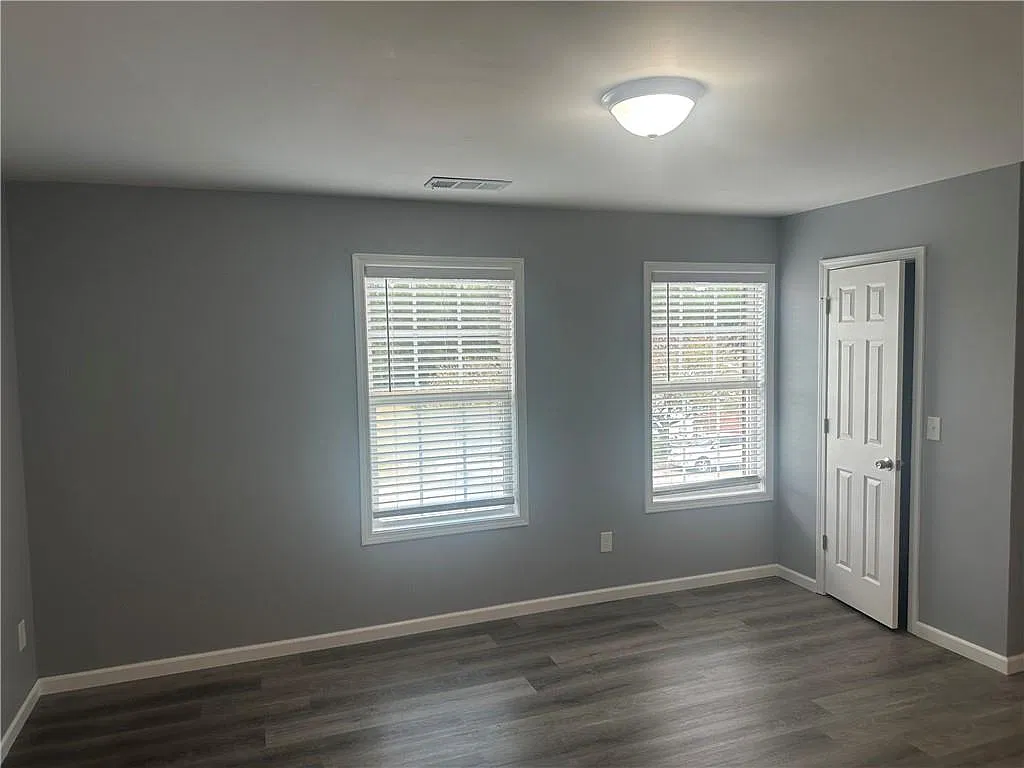 7712 Autry Cir — Photo 3