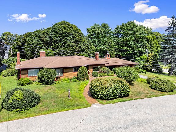 4th image of 10 Barkley Avenue