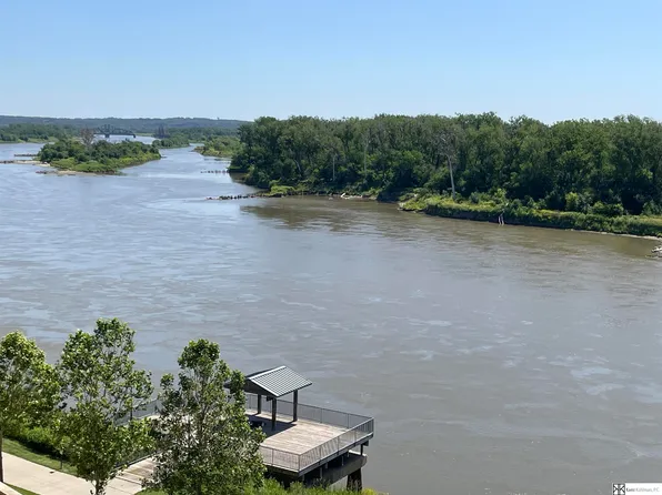 444 Riverfront Plz APT 801, Omaha, NE 68102
