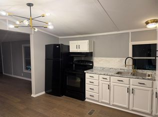 212 Greenfield Rd, Kyle, TX 78640