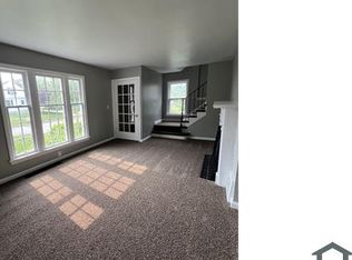 1076 Argonne Rd, South Euclid, OH 44121
