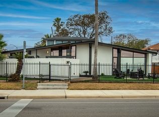 1617 Ocean Dr, Corpus Christi, TX 78404