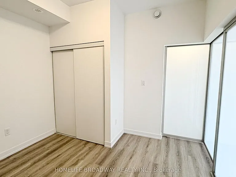25 Palace St #P9 — Photo 8