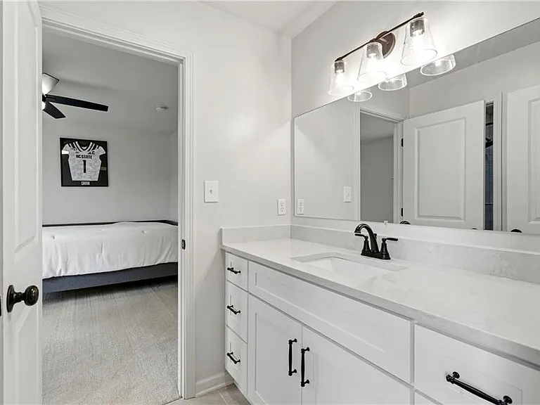 4221 Willow Oak Dr — Photo 36