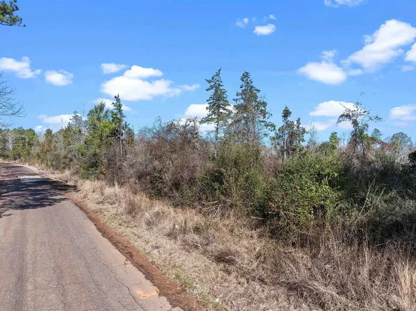 Baker Bridge Rd, Marshall, TX 75670