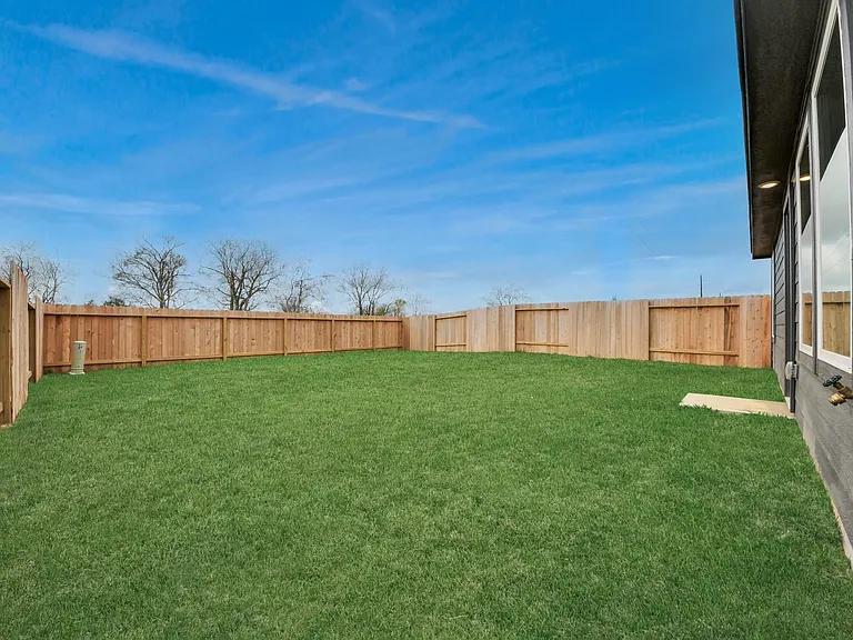 29643 Knollwood Bay Rd — Photo 33