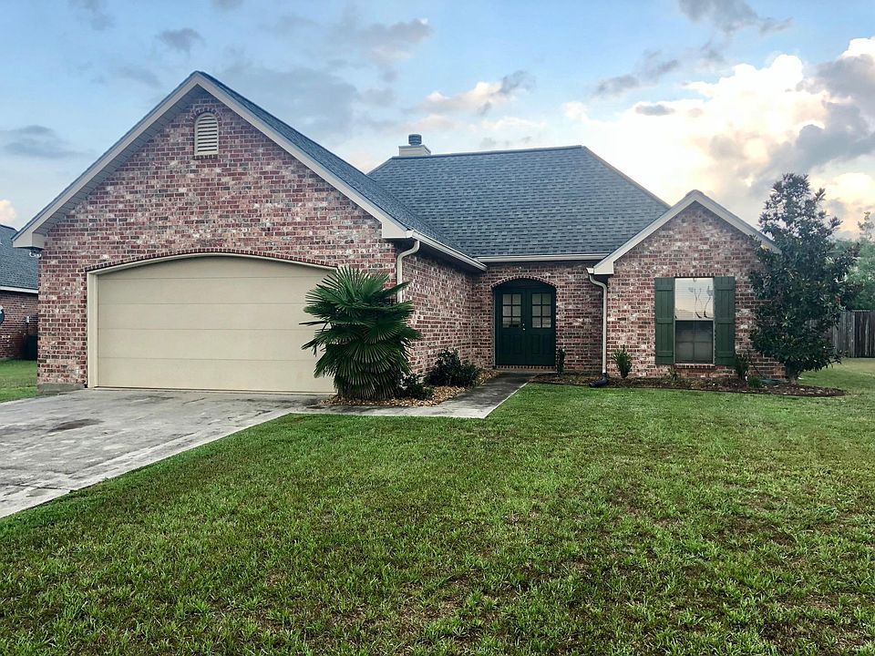 1st image of 400 Quiet Meadows Cir