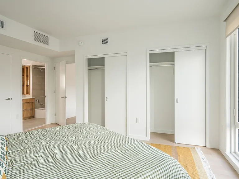 975 Nostrand Ave #440 — Photo 8