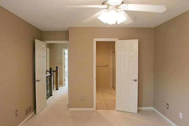 Master Bedroom with onset