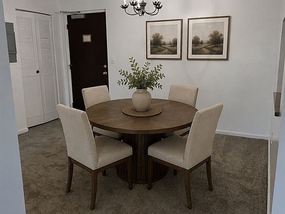 5th image of 2 Victory Rd APT 38