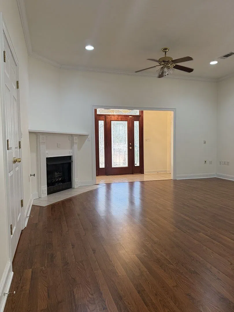 3 Bedroom / 2 Bath In Longleaf/Oak Grove Schools — Photo 4