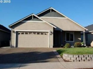 2481 Baines Blvd, Hubbard, OR