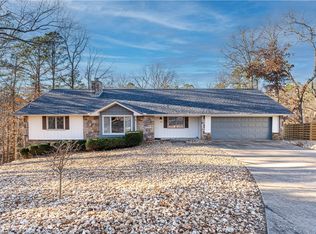 10 Overton Ln, Bella Vista, AR 72714