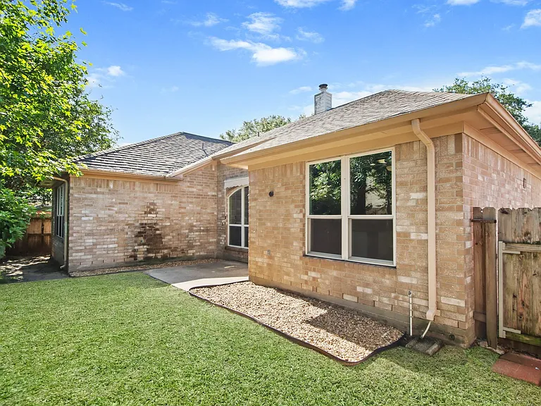 6127 Kristen Park Ln — Photo 24
