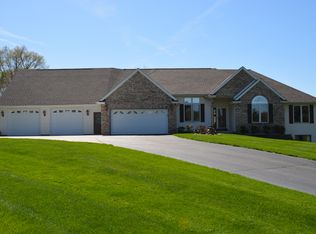 28 Castlereigh Ct, Battle Creek, MI