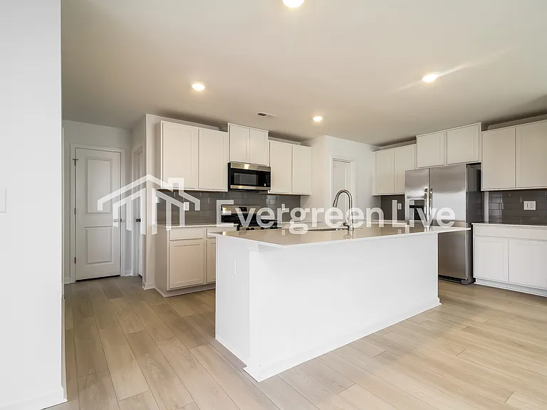 116 Stokely Way — Photo 6