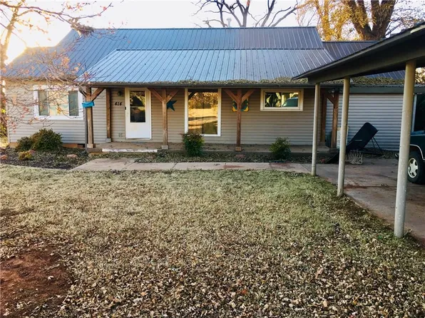 414 S Market St, Cordell, OK 73632