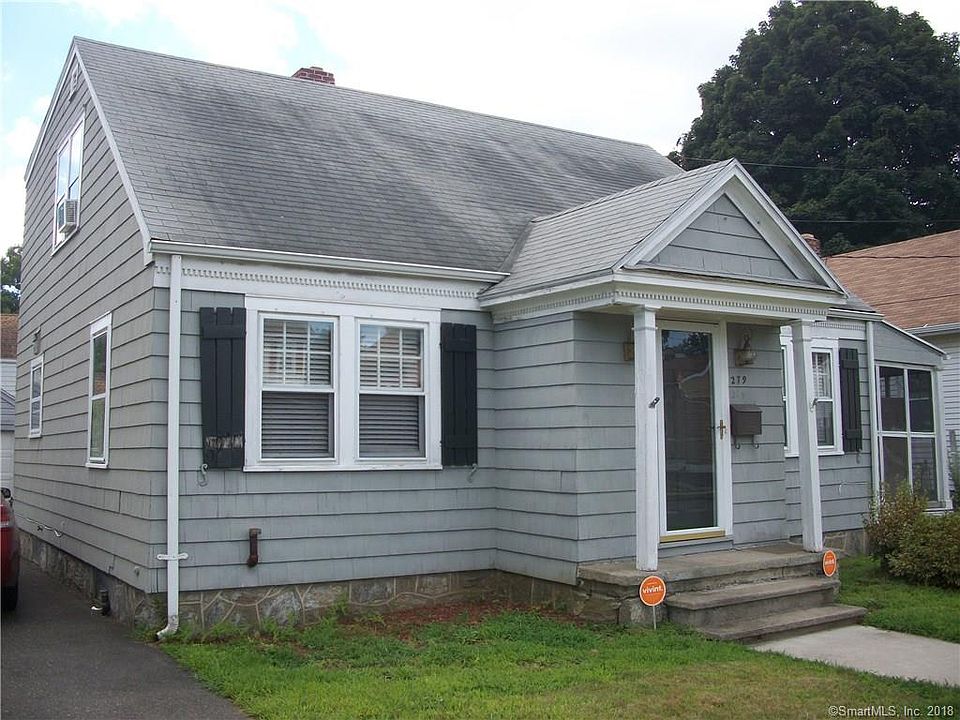 2nd image of 279 Jackson Ave