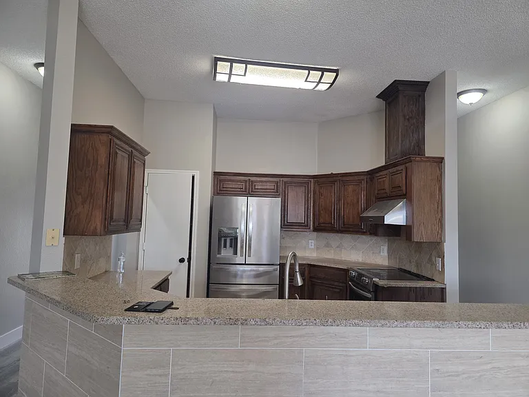 322 McMurtry Dr — Photo 4