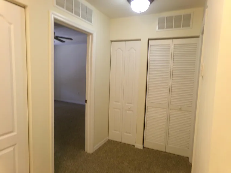 2132 SE Eatonville Dr — Photo 12