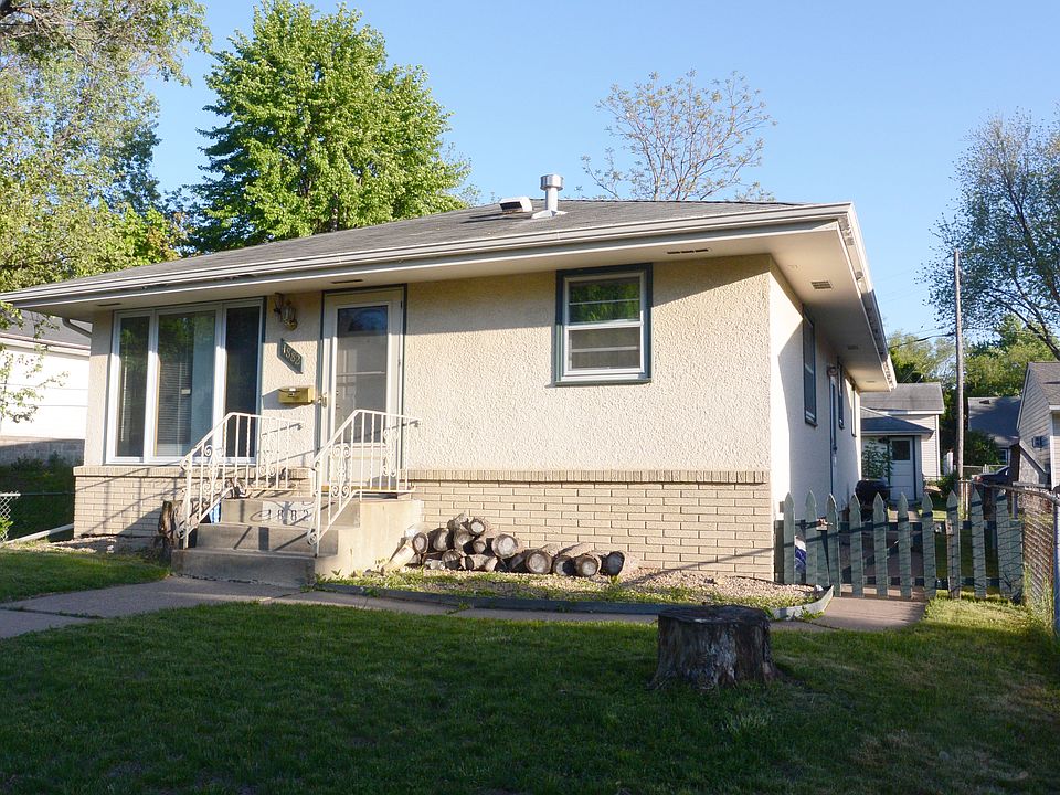 1st image of 1882 Hoyt Ave E