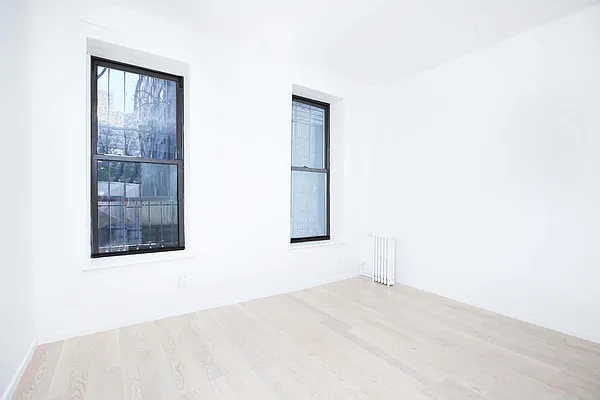 Rented by HH Realty | media 18